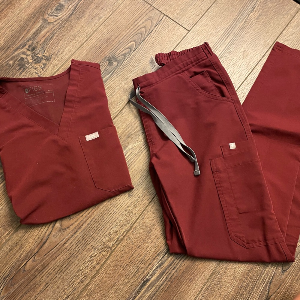 Maroon figs scrubs set